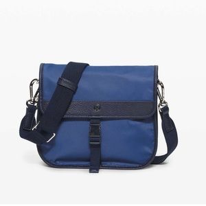 Lululemon Now and Always Crossbody *5L